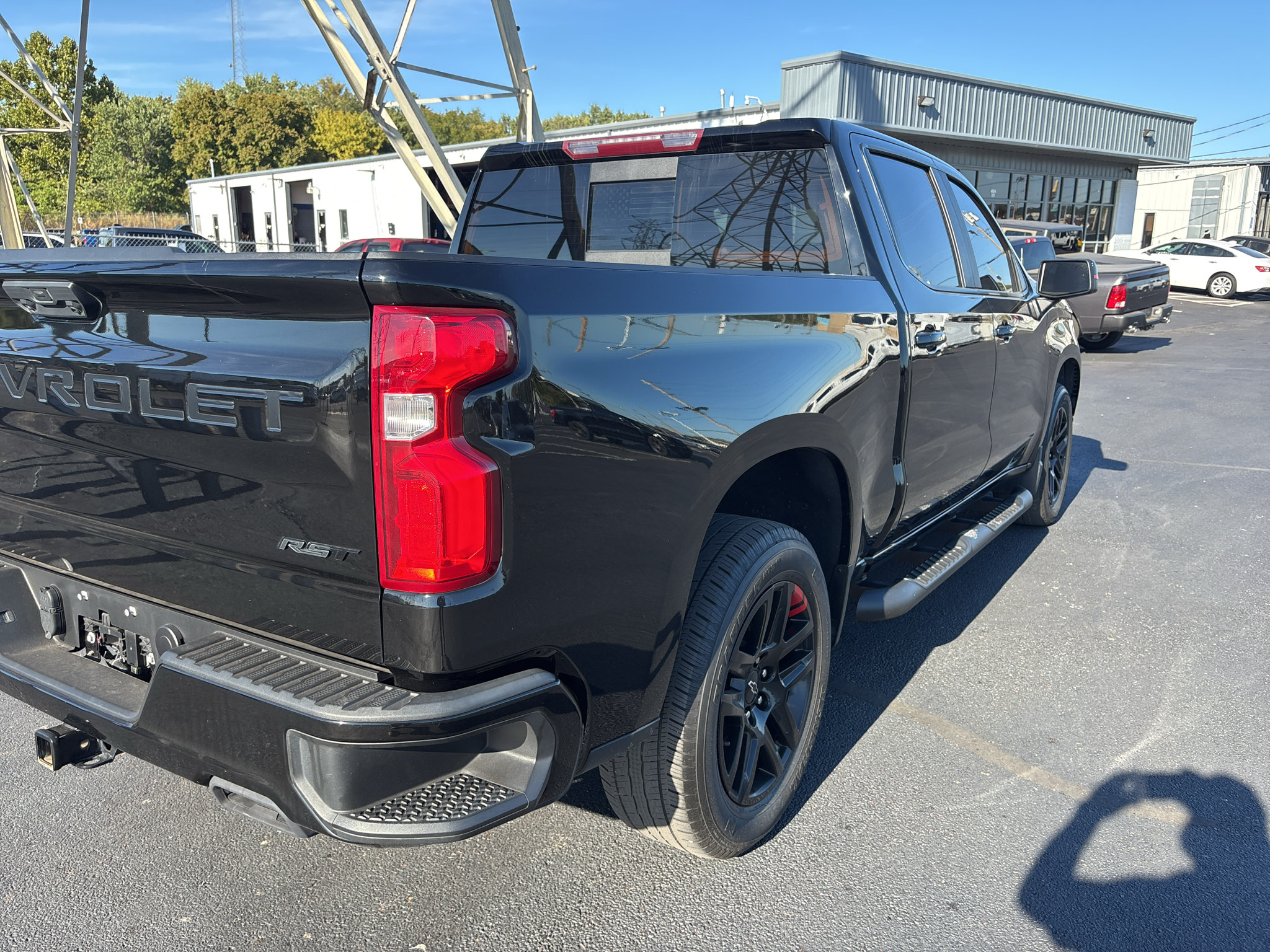 Used 2023 Chevrolet Silverado 1500 RST w/ Redline Edition RWD image 14