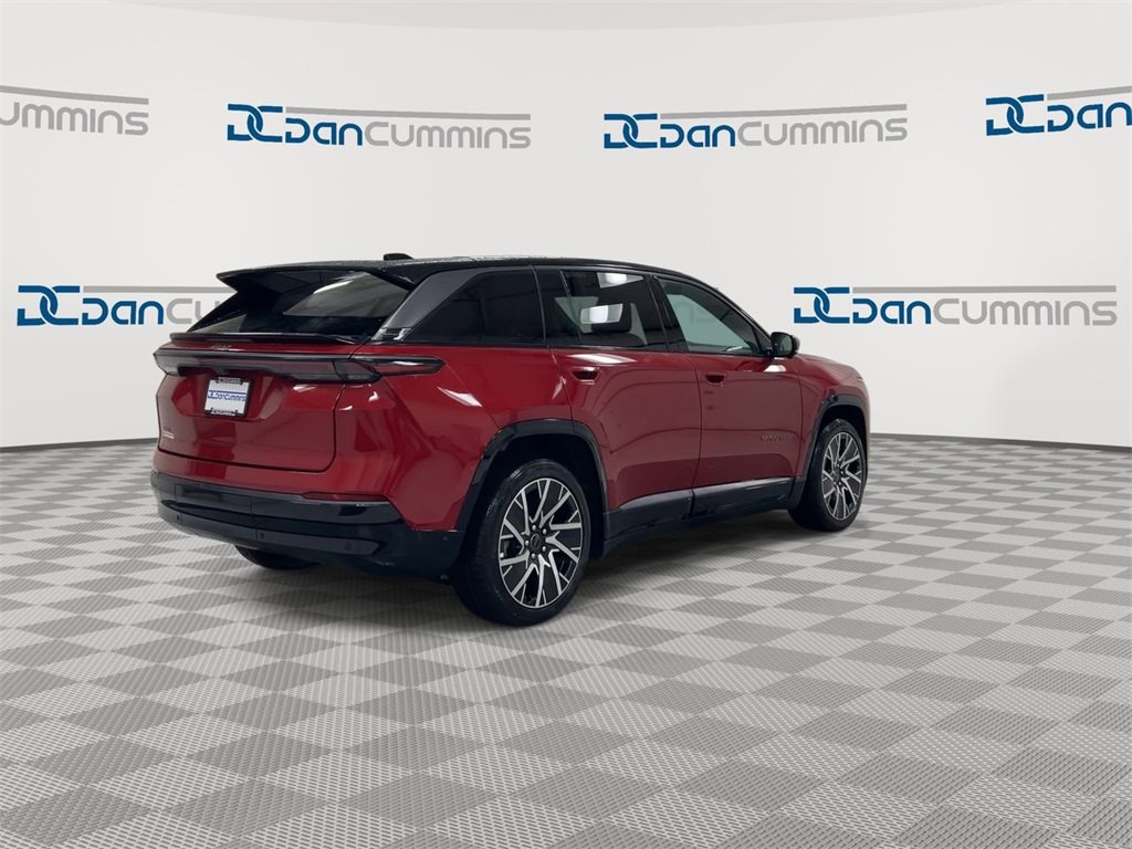 Used 2025 Jeep Wagoneer S Limited image 8