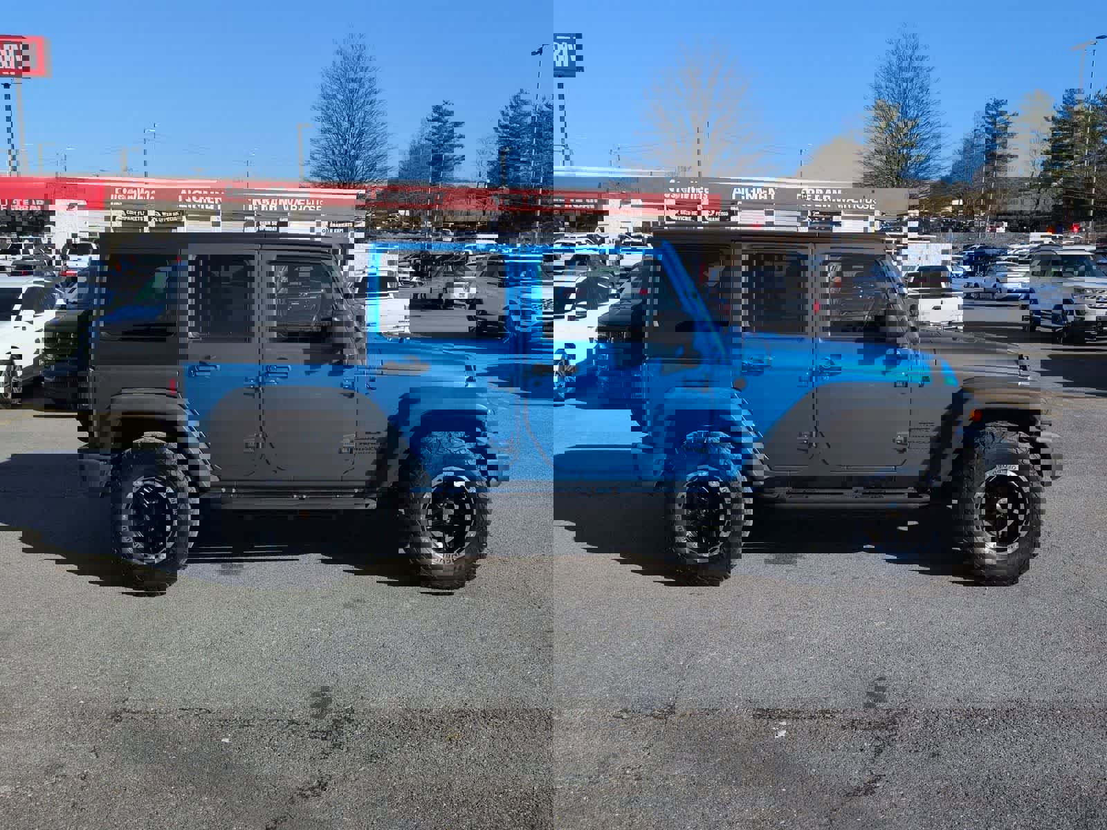 Used 2016 Jeep Wrangler Unlimited Sport w/ Quick Order Package 23S image 9