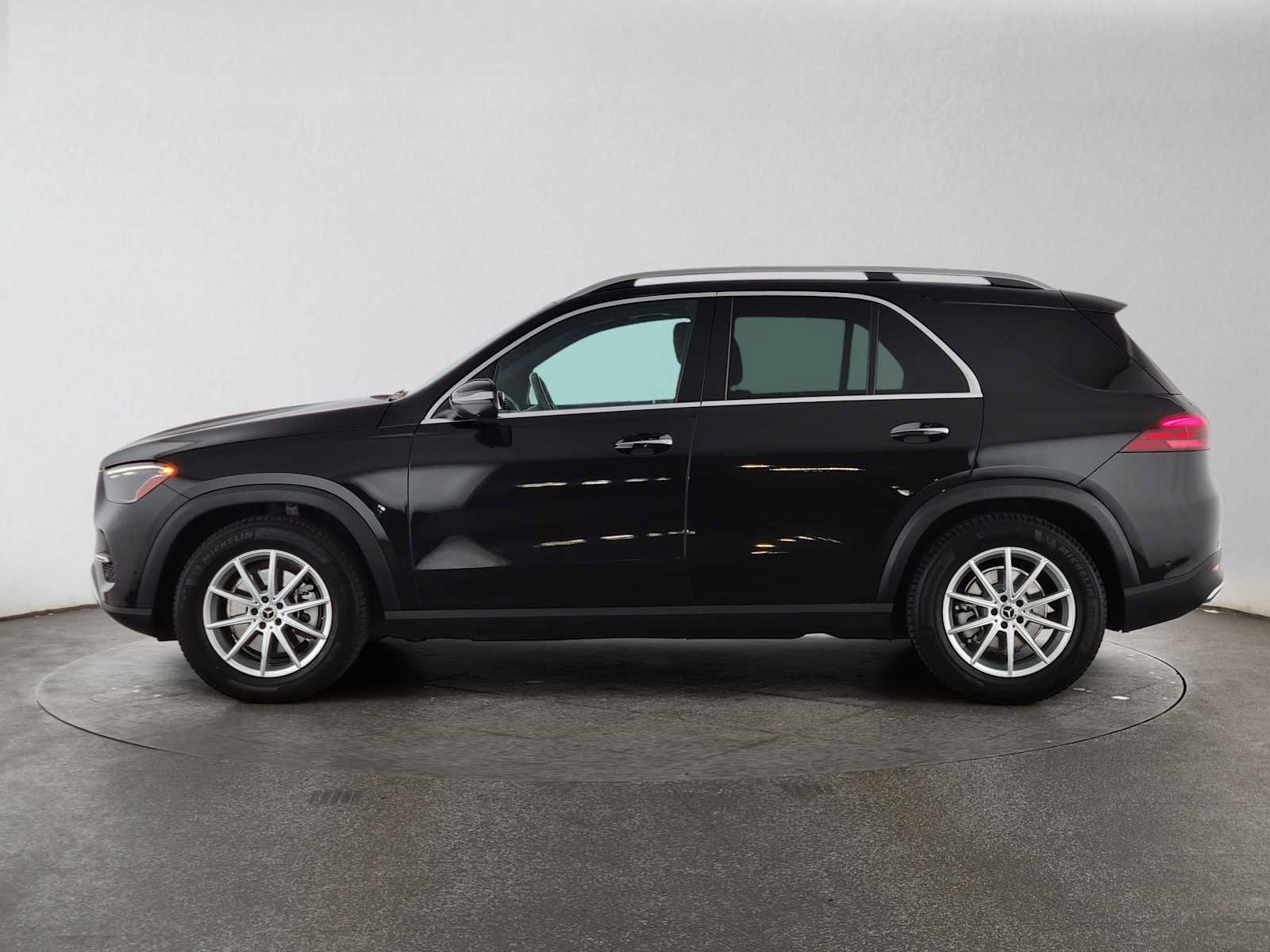 Used 2025 Mercedes-Benz GLE 350 4MATIC image 6