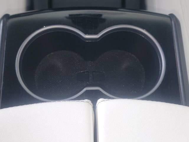 Used 2020 Tesla Model X Long Range AWD/4WD image 22