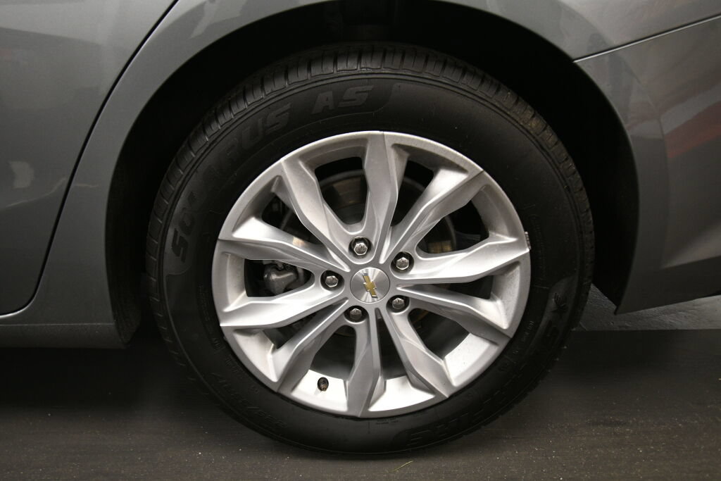 Used 2024 Chevrolet Malibu LT FWD image 30