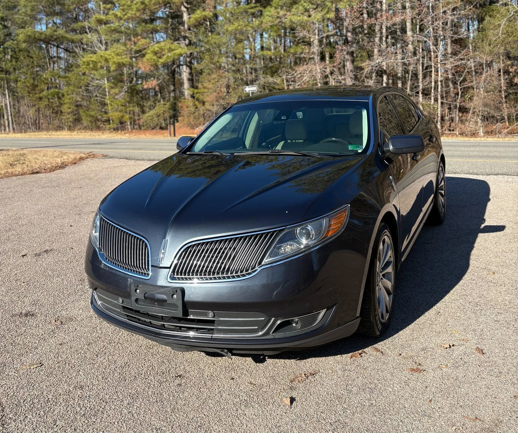 Used 2014 Lincoln MKS w/ Equipment Group 101A image 45