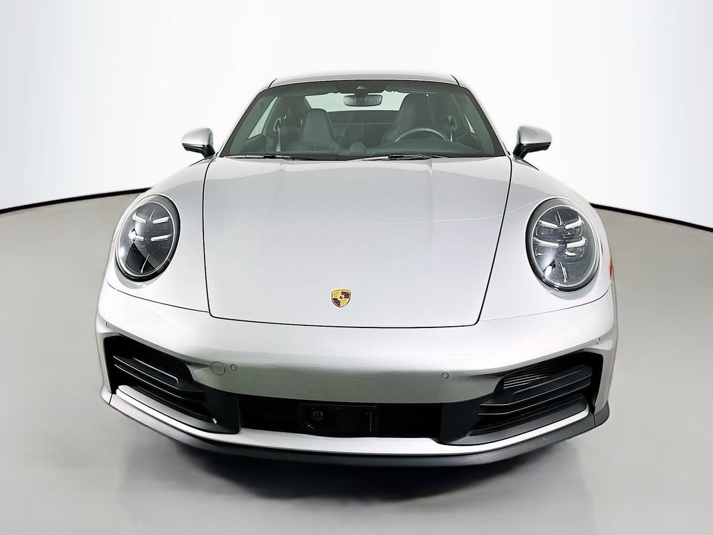 Used 2026 Porsche 911 Carrera RWD image 6