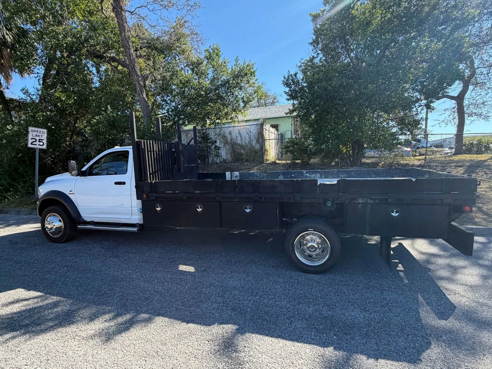 Used 2017 RAM 5500 Tradesman w/ Power Accessory Group image 27