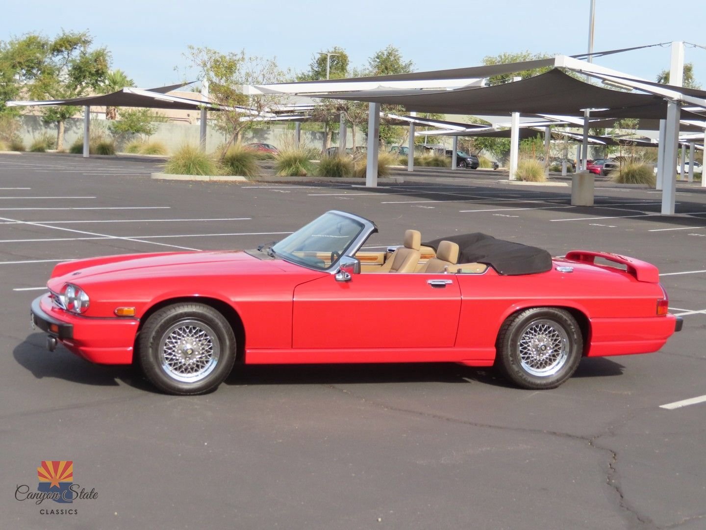 Used 1990 Jaguar XJS V12 Convertible RWD image 9
