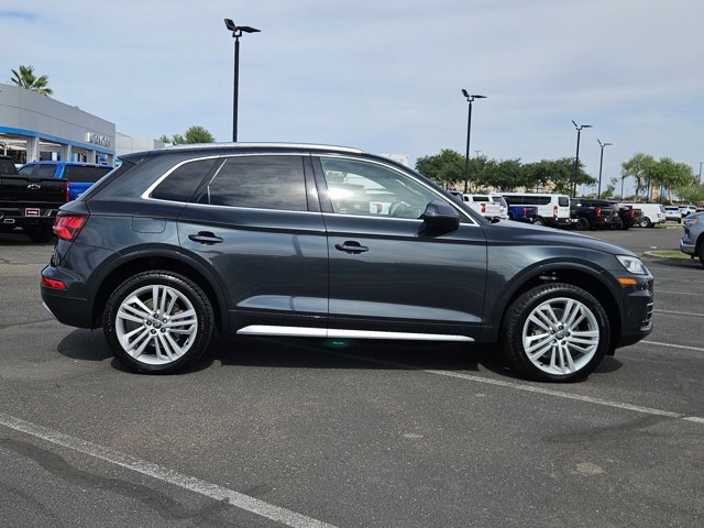 Used 2018 Audi Q5 2.0T Premium Plus w/ Premium Plus Package AWD/4WD video 4