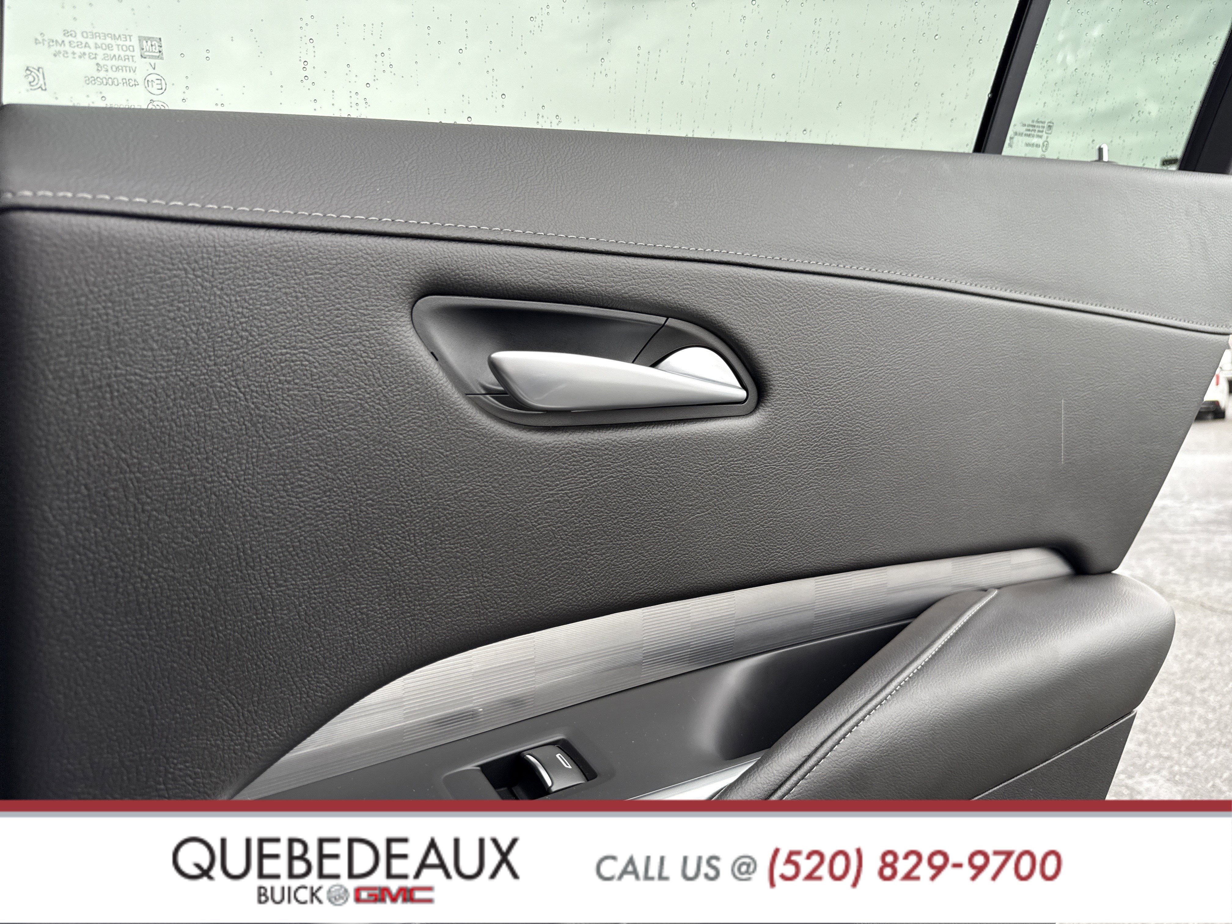 Used 2025 Cadillac XT4 Premium Luxury image 53