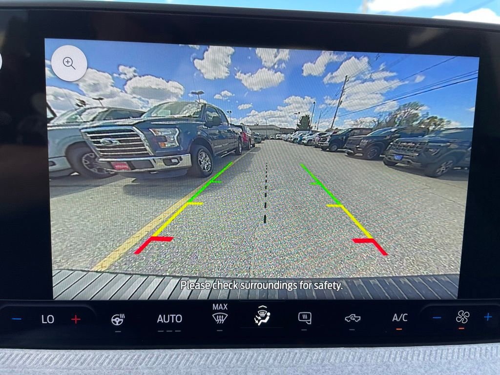 New 2026 Ford Maverick XLT AWD/4WD image 9