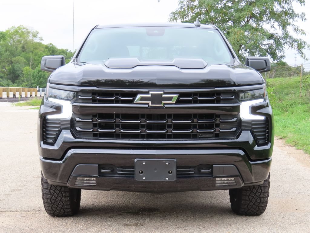 Certified 2024 Chevrolet Silverado 1500 LT Trail Boss w/ Convenience Package II AWD/4WD image 4