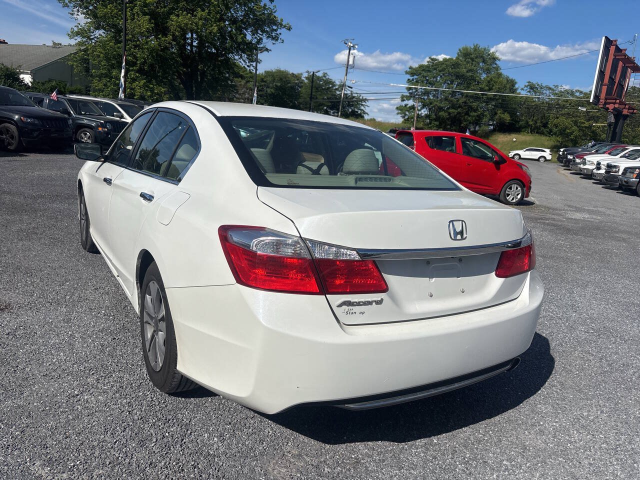Used 2015 Honda Accord LX image 9