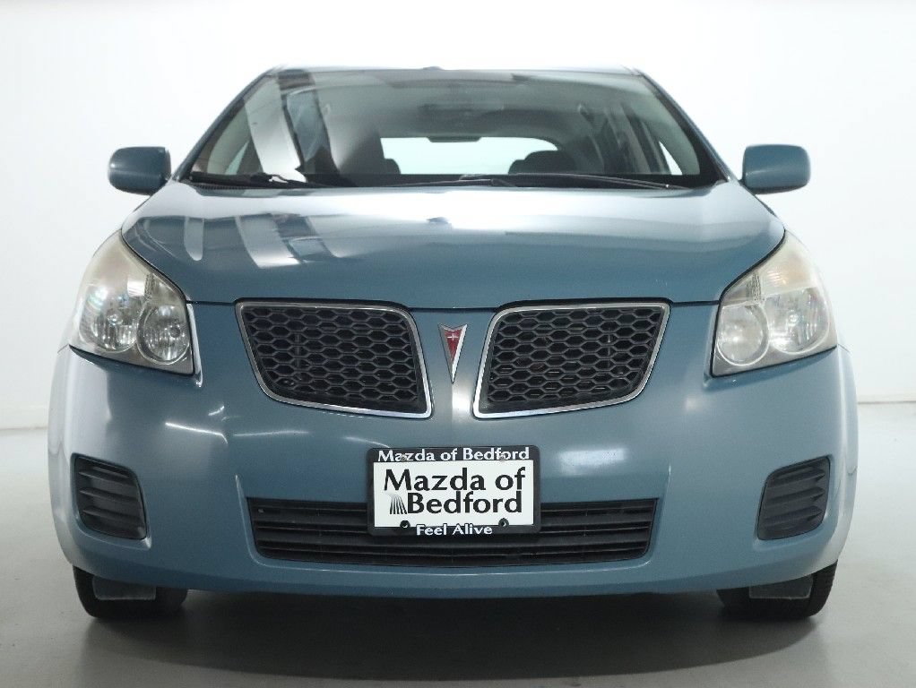 Used 2009 Pontiac Vibe w/ Preferred Package FWD image 5