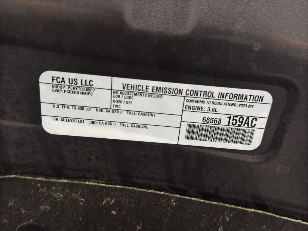 Used 2023 Chrysler Pacifica Touring-L FWD image 38