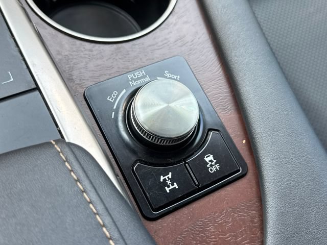 Used 2021 Lexus RX 350L Premium w/ Premium Package AWD/4WD image 29