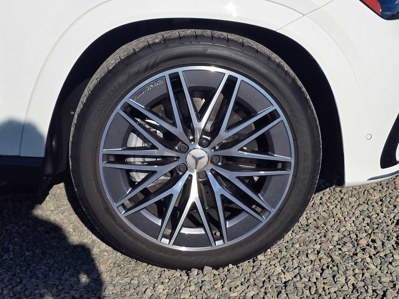 Used 2025 Mercedes-Benz GLE 53 AMG 4MATIC image 9