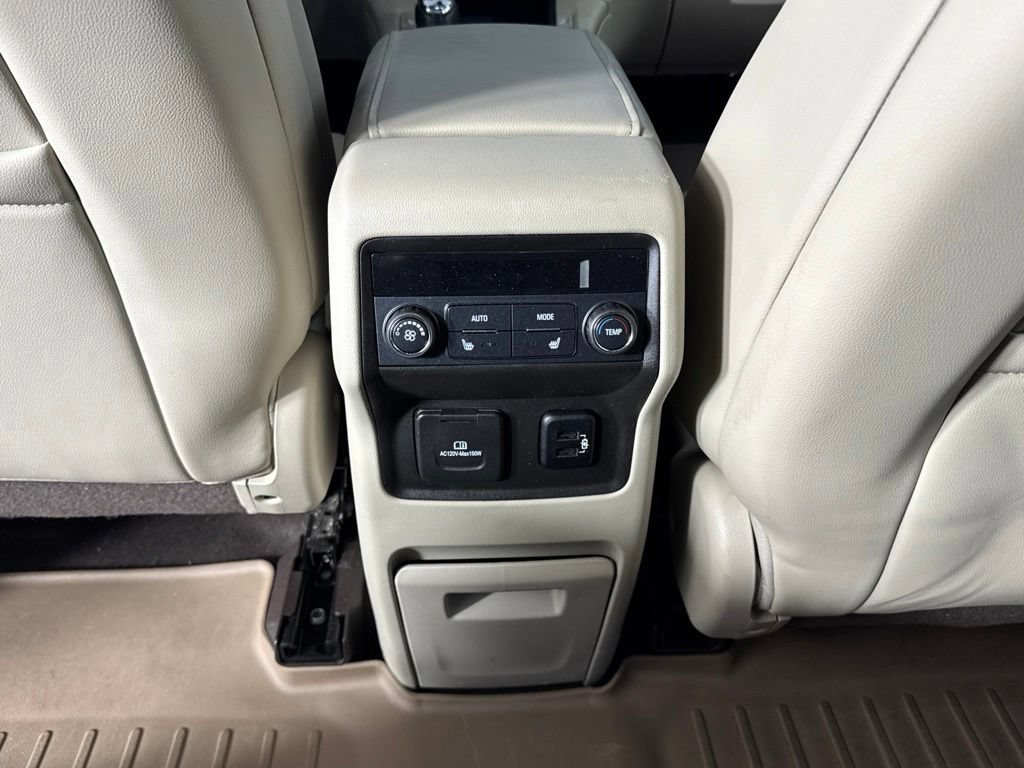 Used 2017 GMC Acadia Denali w/ Technology Package AWD/4WD image 40