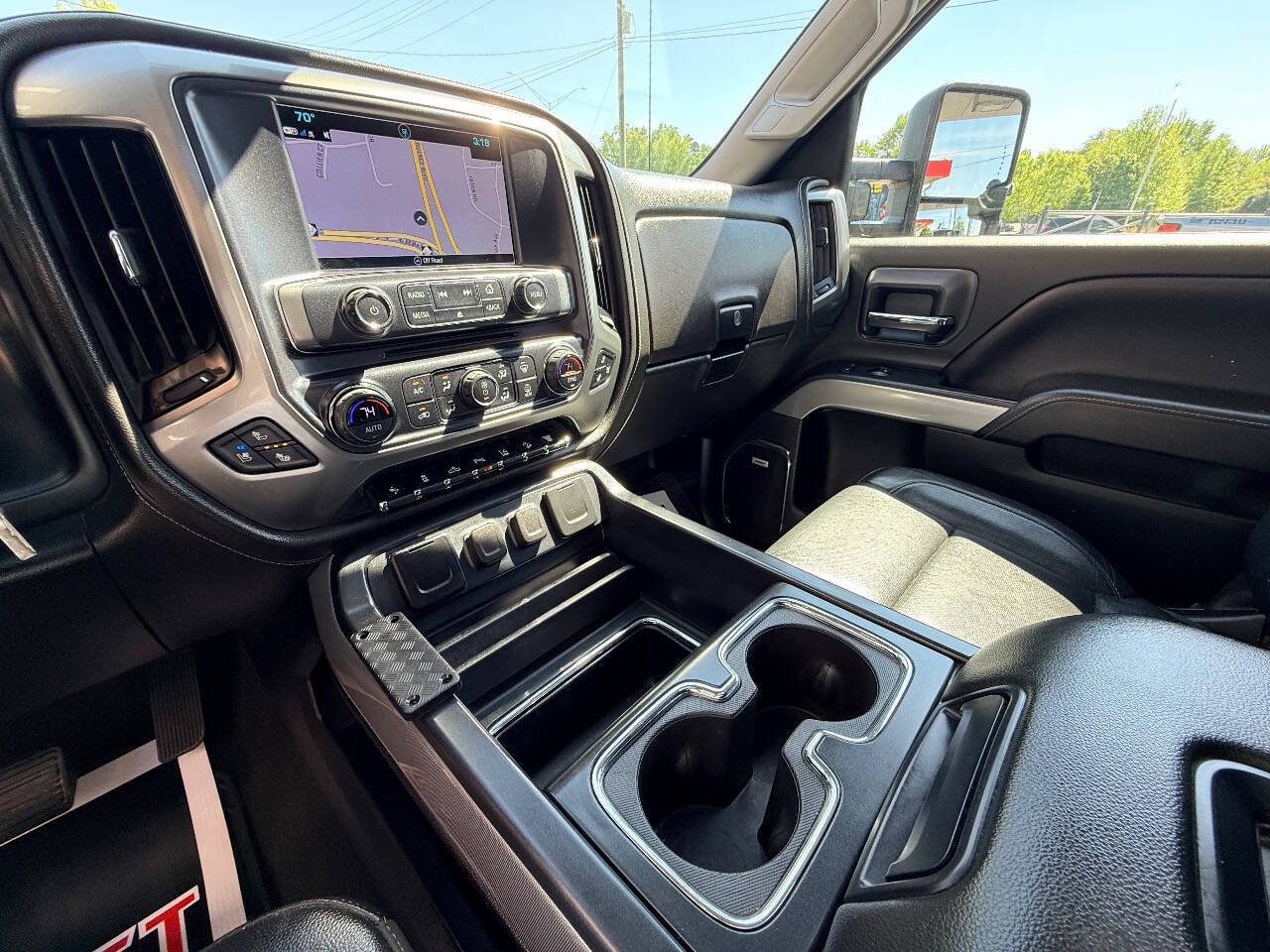 Used 2018 Chevrolet Silverado 2500 LTZ w/ Duramax Plus Package AWD/4WD image 29
