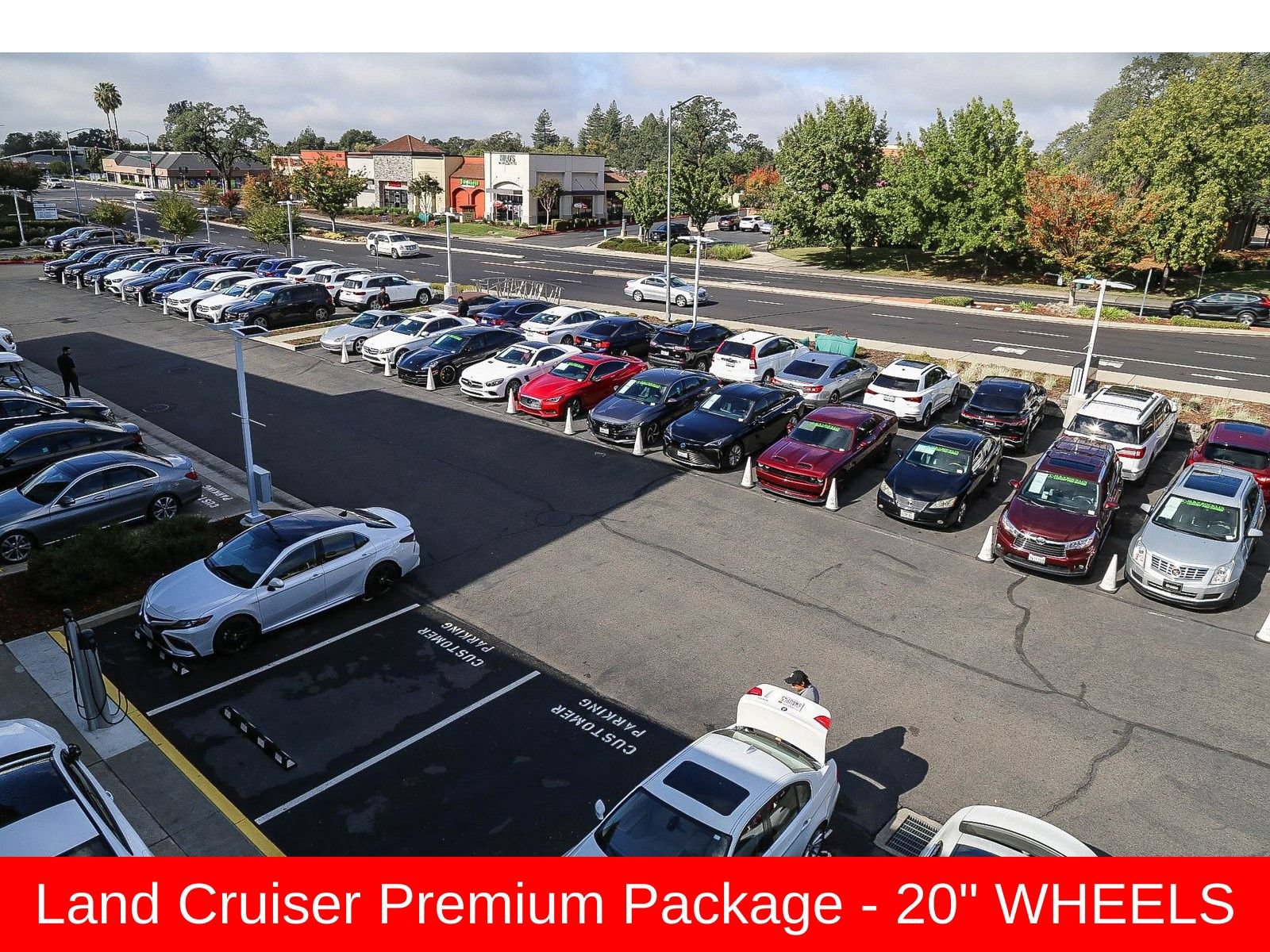 Used 2026 Toyota Land Cruiser w/ Premium Package AWD/4WD image 47