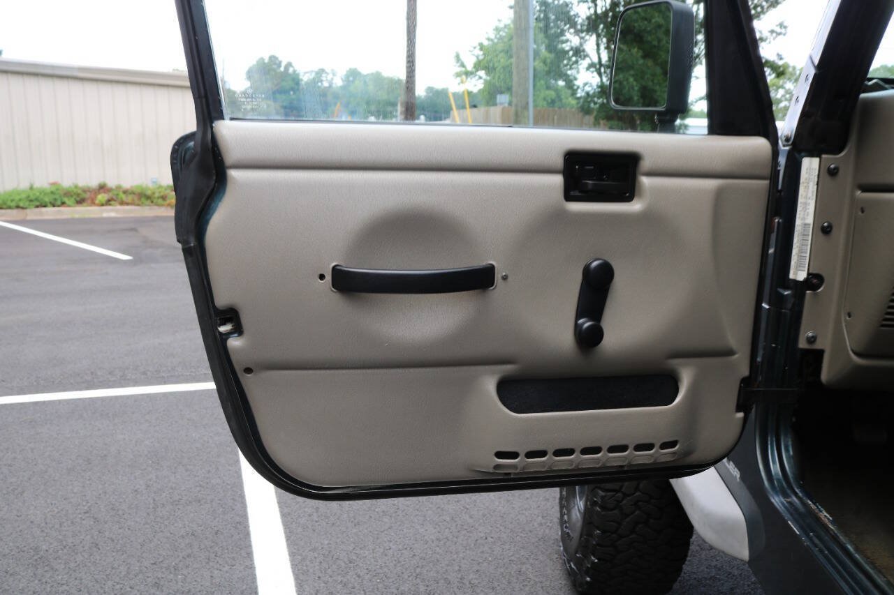Used 2006 Jeep Wrangler X AWD/4WD image 83