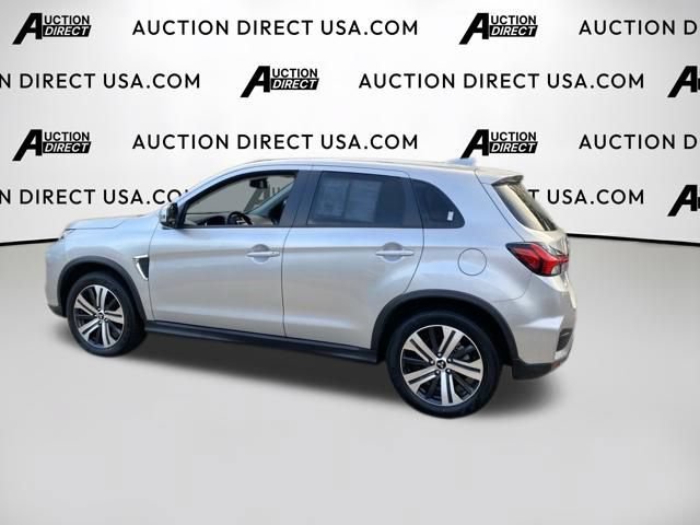 Used 2024 Mitsubishi Outlander Sport SE AWD/4WD image 3