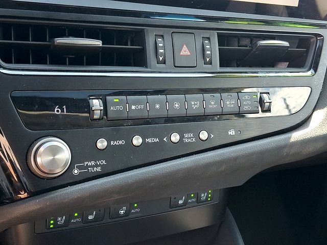 Used 2025 Lexus ES 350 w/ Premium Package FWD image 16