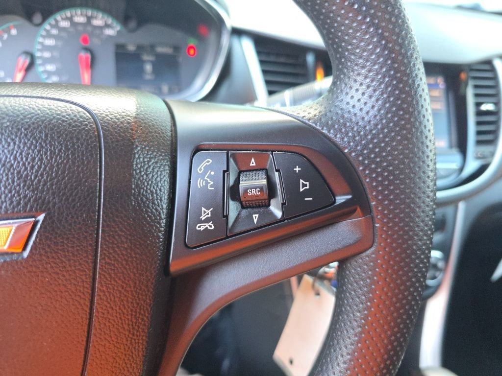 Used 2022 Chevrolet Trax LT image 10