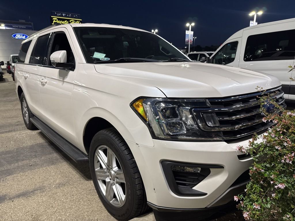 Used 2018 Ford Expedition Max XLT w/ Equipment Group 201A RWD image 3
