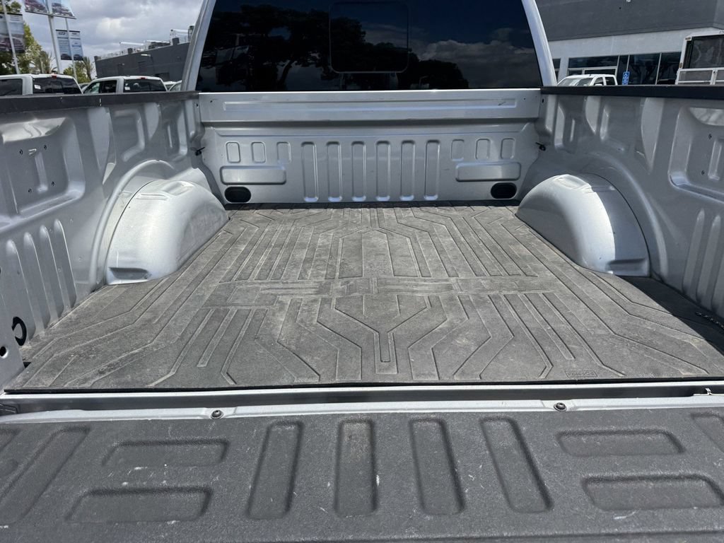 Used 2020 Ford F150 XLT w/ Equipment Group 302A Luxury AWD/4WD image 12