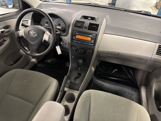 Used 2013 Toyota Corolla L image 12