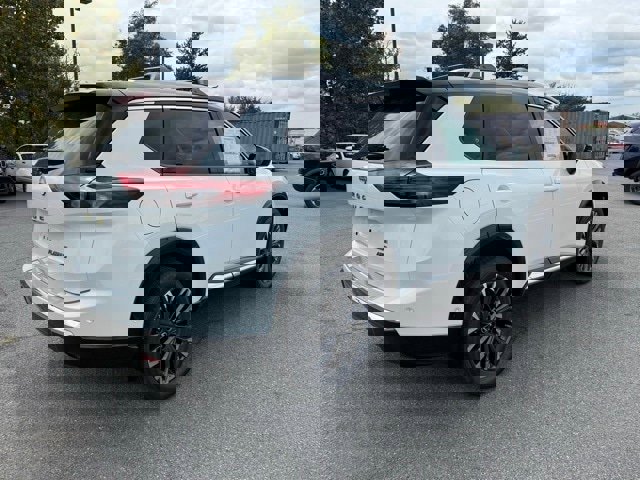 New 2026 Nissan Rogue Platinum w/ Platinum Premium Package image 5