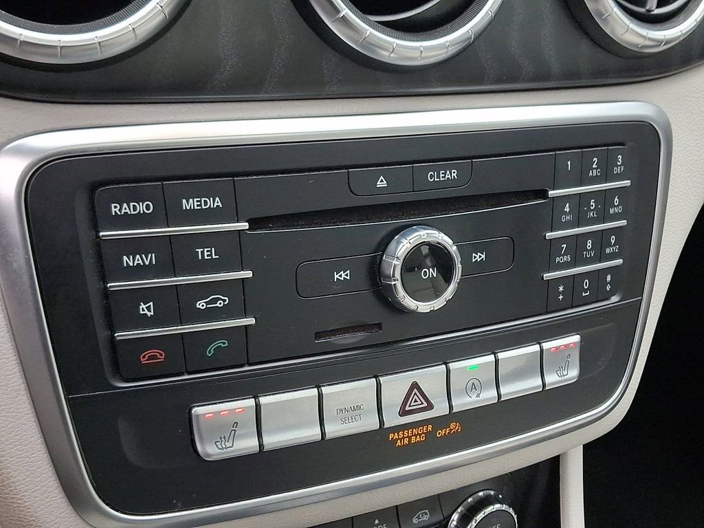 Used 2018 Mercedes-Benz CLA 250 4MATIC image 17