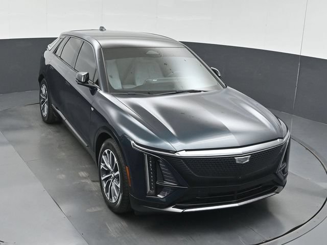 Used 2024 Cadillac Lyriq Sport w/ LPO, Floor Liner Package AWD/4WD image 45