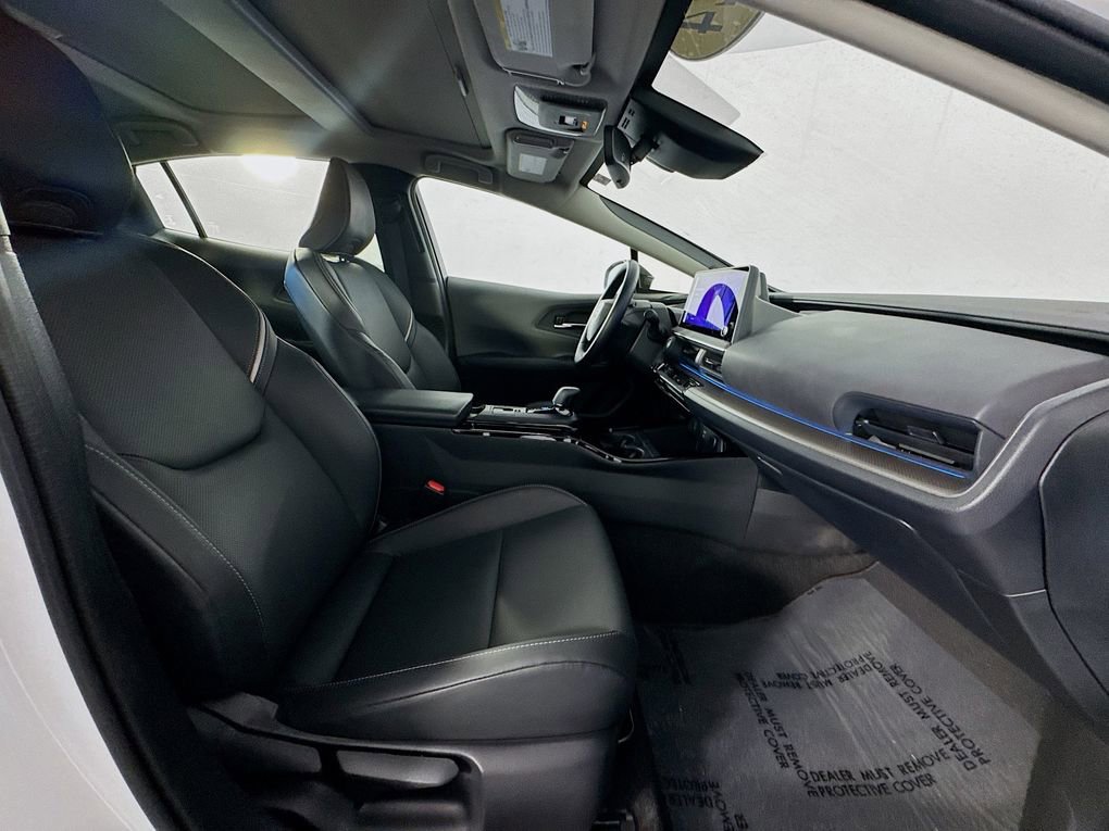 Used 2024 Toyota Prius Limited image 34