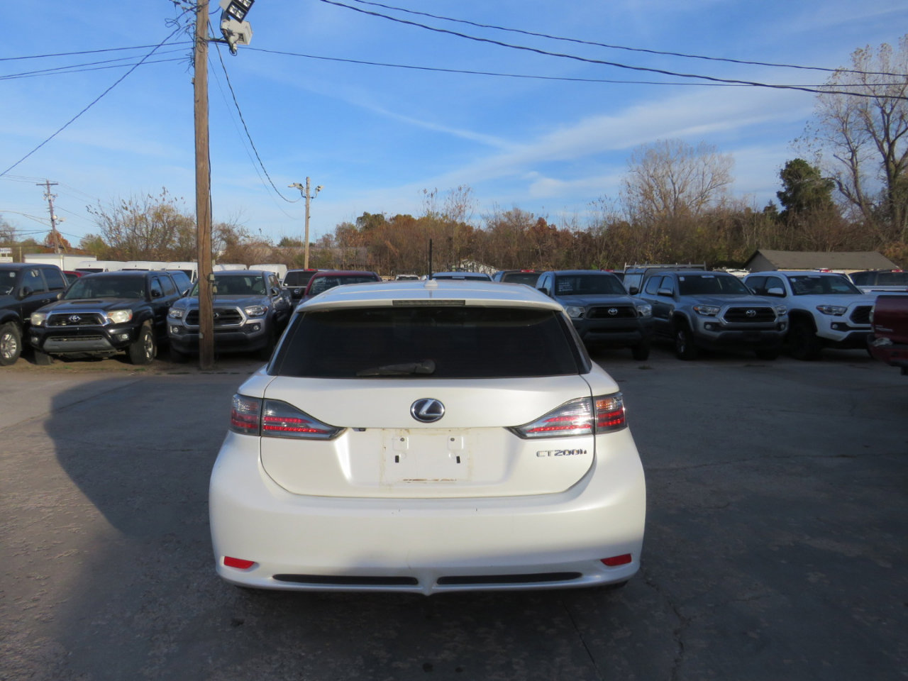 Used 2011 Lexus CT 200h image 8