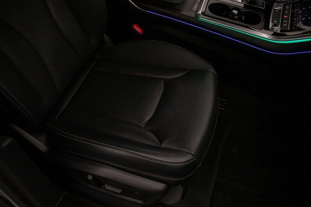 Used 2021 Audi Q8 Premium Plus image 17