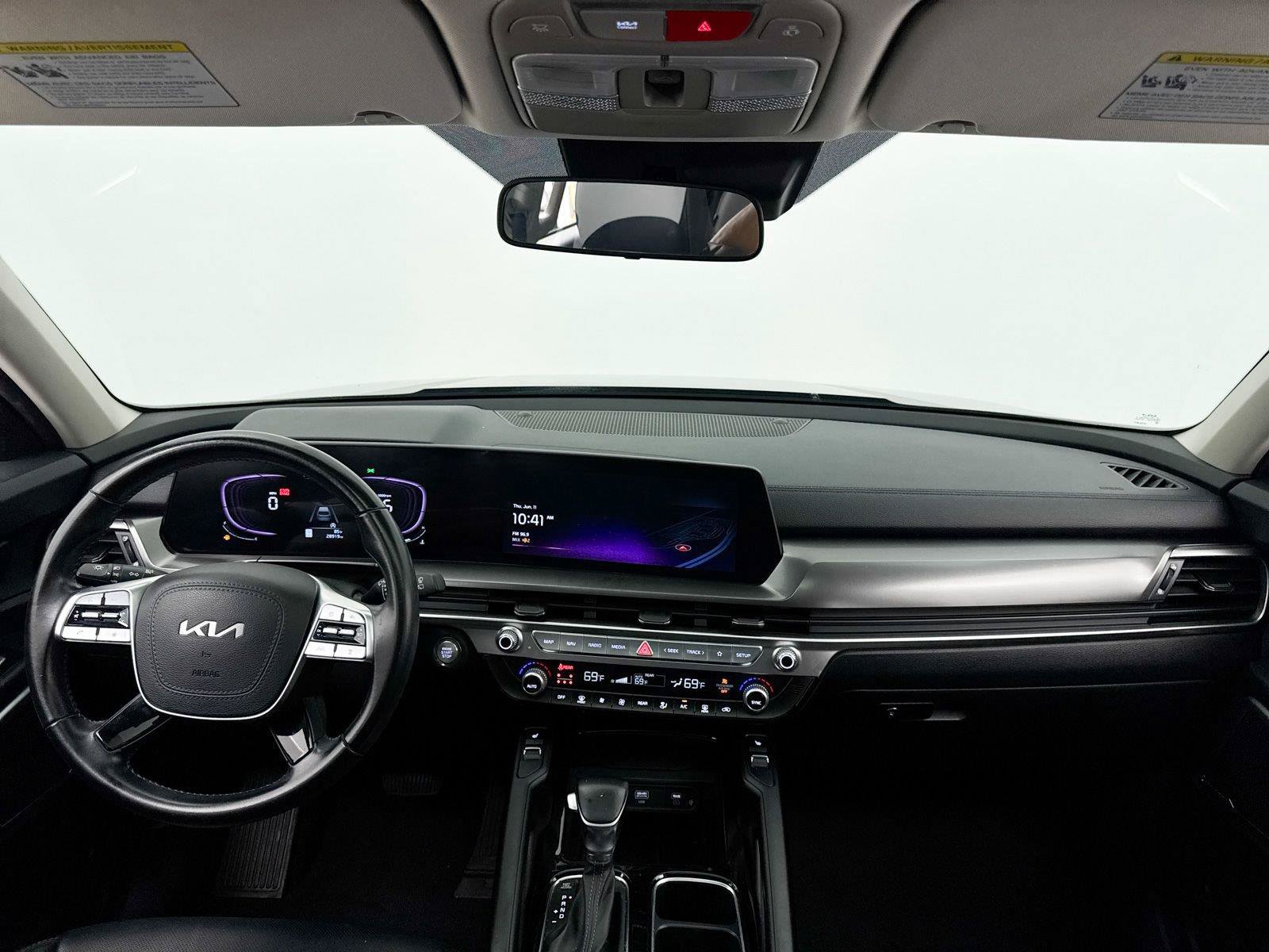 Certified 2024 Kia Telluride S w/ S Sunroof Package FWD image 23