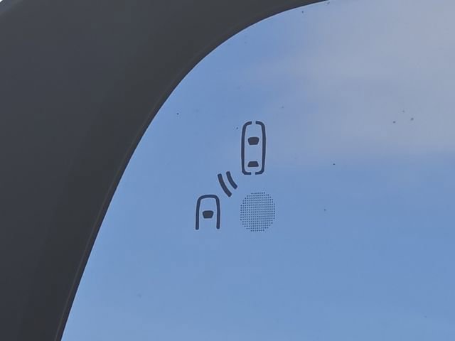 Used 2021 Ford Ranger XLT w/ Equipment Group 301A Mid image 9