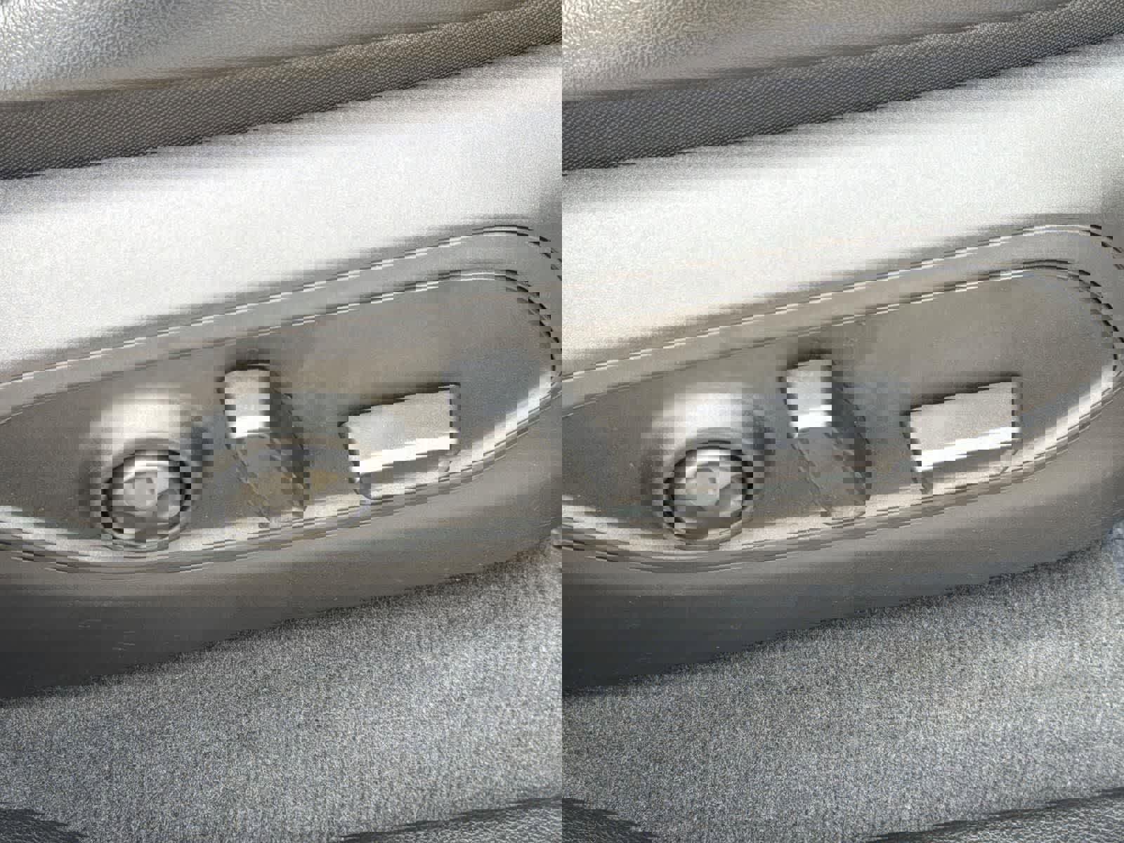 Used 2025 Jeep Grand Cherokee Trailhawk image 36