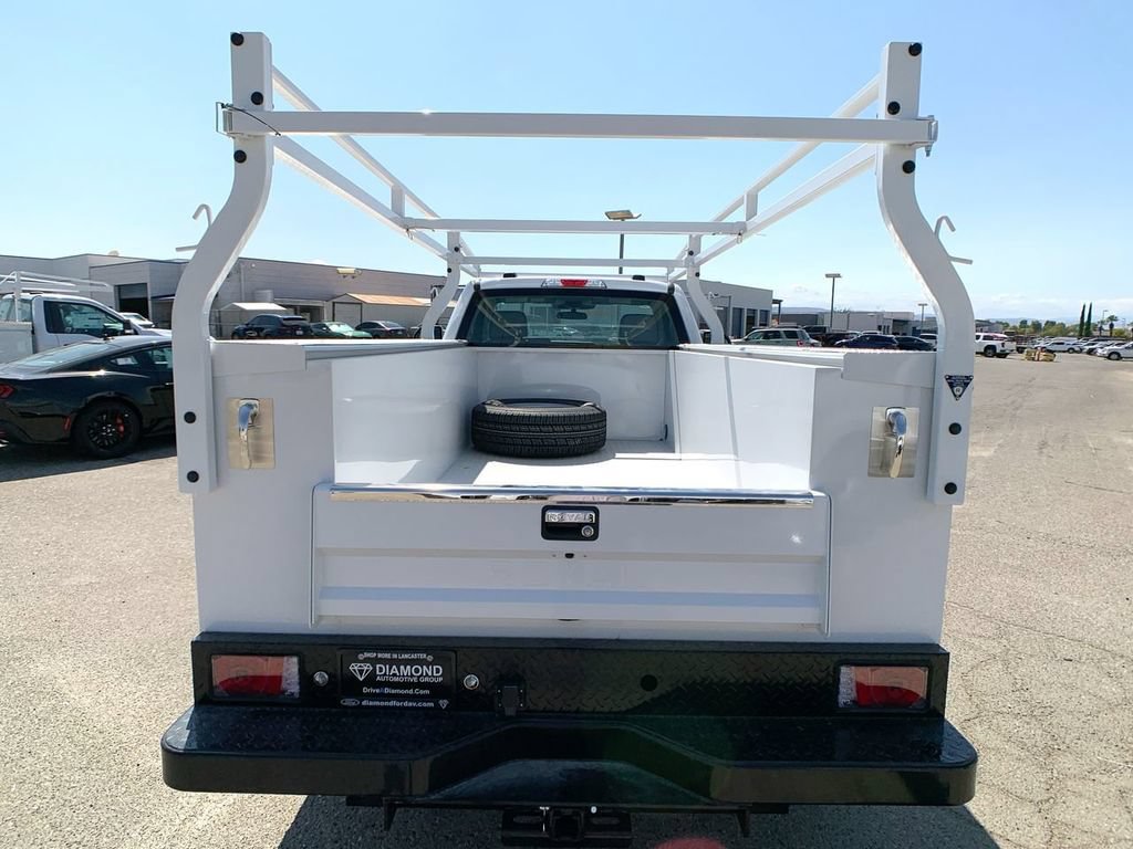 New 2025 Ford F350 XL w/ XL Chrome Package RWD image 7