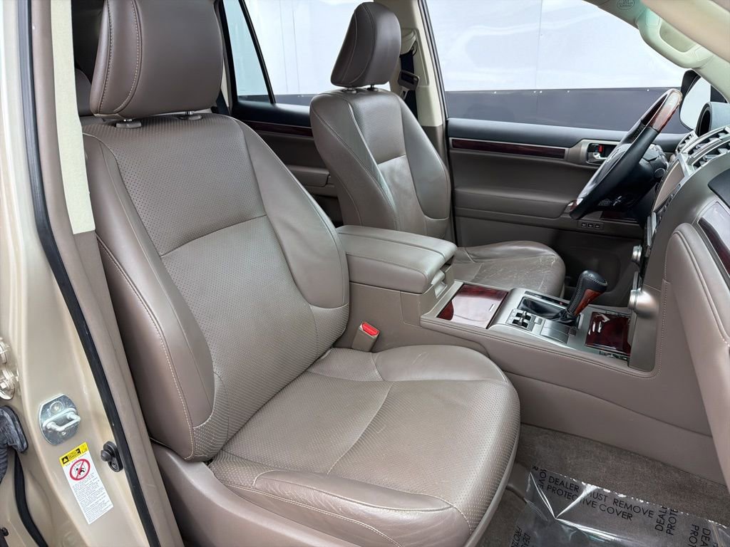 Used 2012 Lexus GX 460 w/ Comfort Plus Pkg image 31