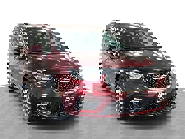 Used 2021 Chrysler Pacifica Touring