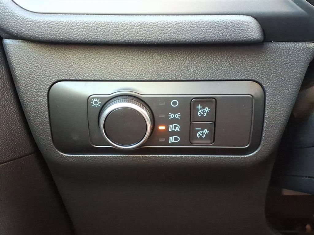 Used 2025 Ford Escape ST-Line image 20