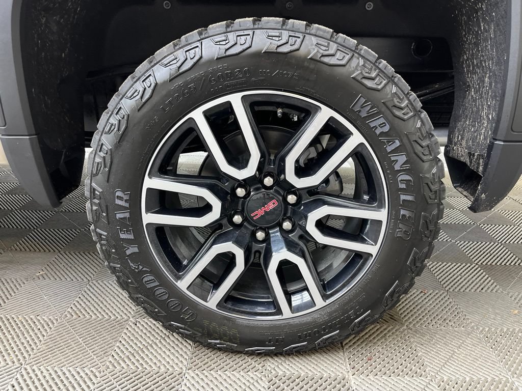 New 2026 GMC Sierra 1500 AT4 w/ AT4 Premium Package AWD/4WD image 4