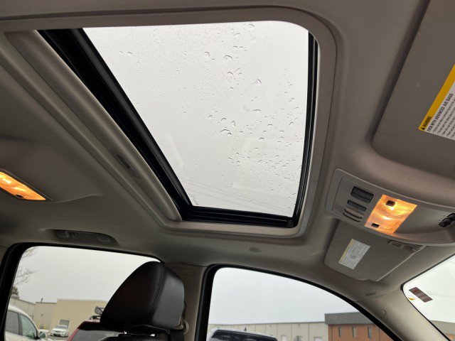 Used 2009 Chevrolet Suburban 2500 LT w/ Luxury Package image 23