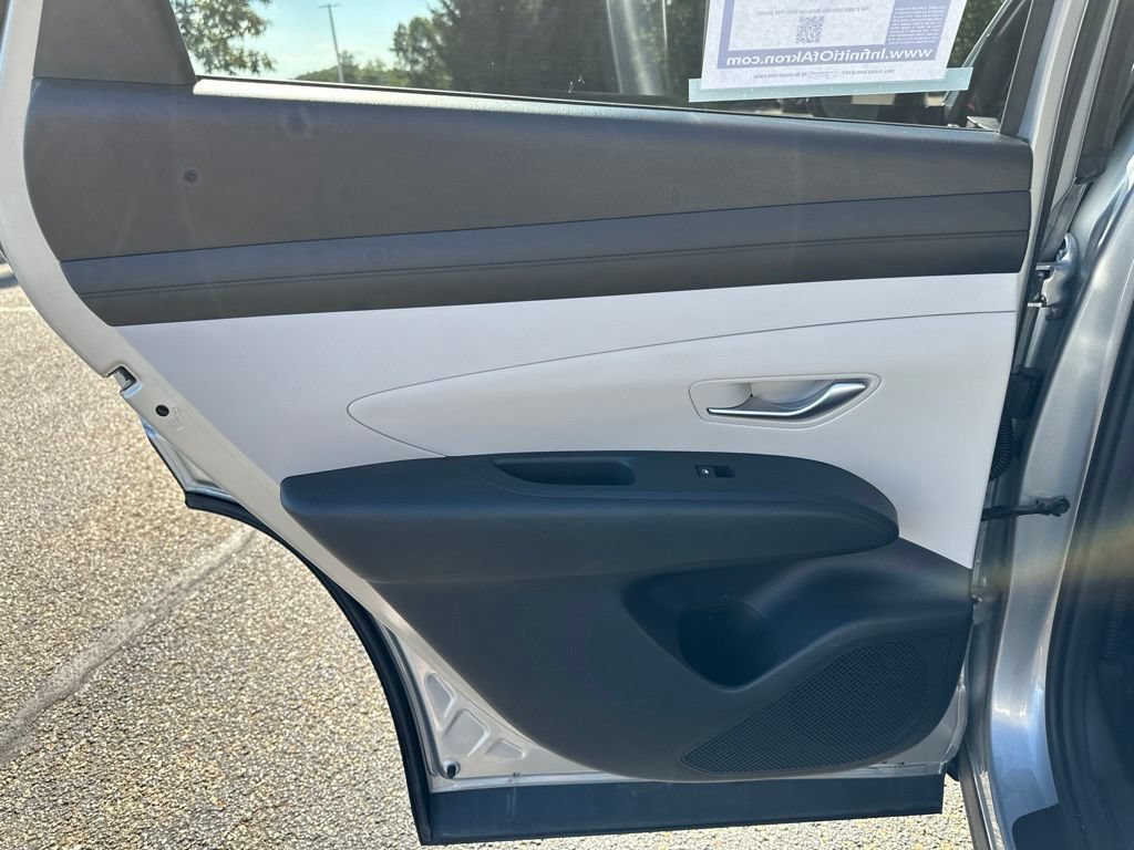 Used 2025 Hyundai Tucson SEL AWD/4WD image 32
