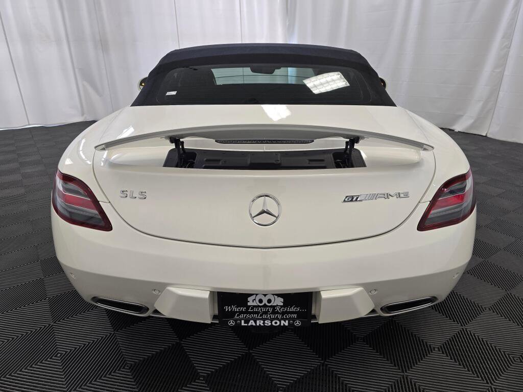 Used 2012 Mercedes-Benz SLS AMG Roadster image 5