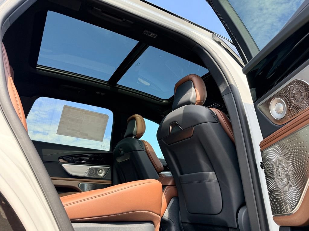 New 2026 Lincoln Nautilus Reserve AWD/4WD image 25