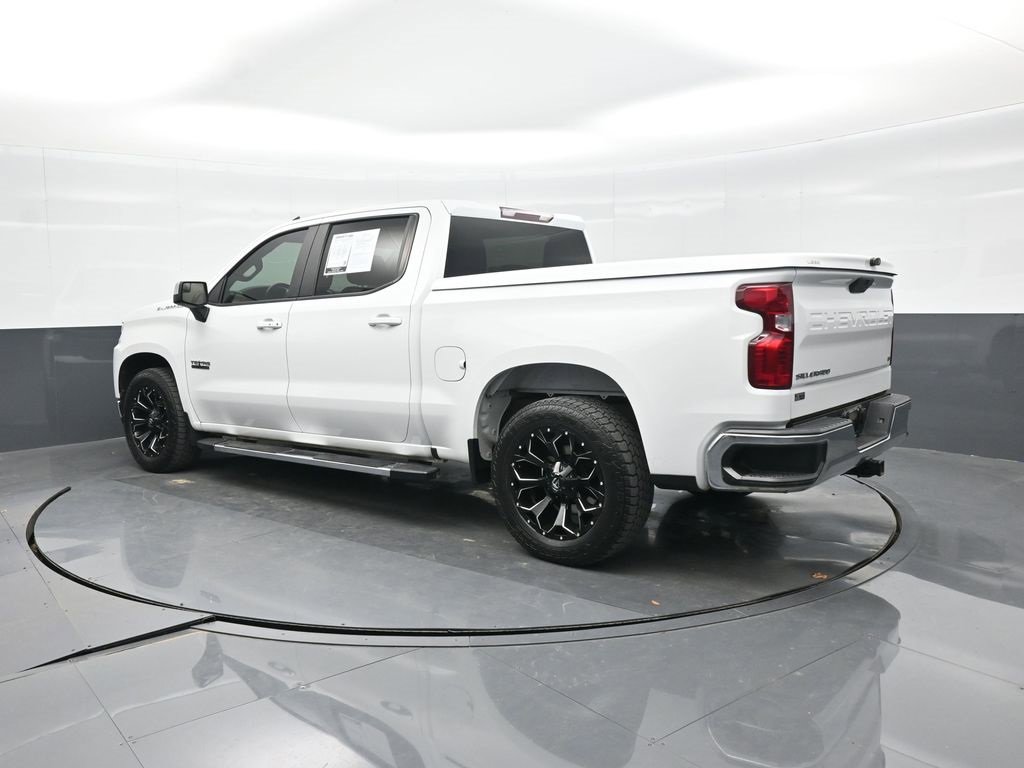 Used 2021 Chevrolet Silverado 1500 LT image 4