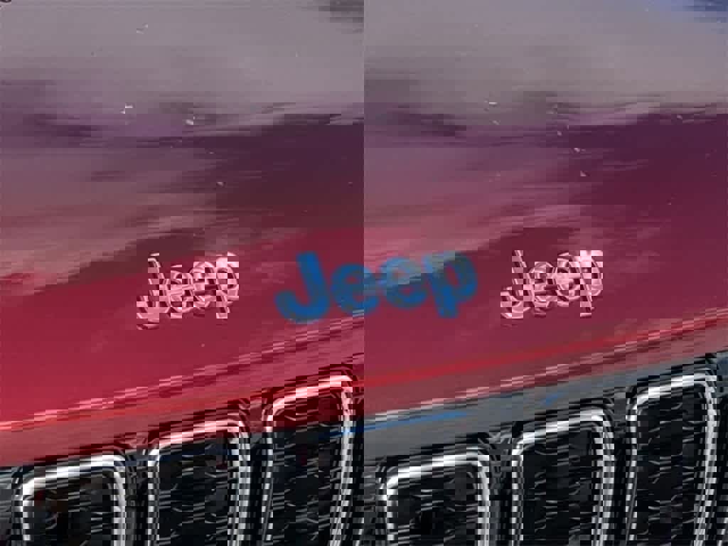 Used 2024 Jeep Grand Cherokee Limited 4xe image 11