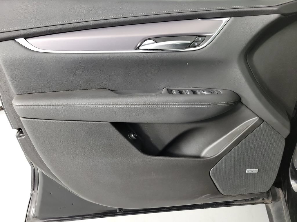 Certified 2023 Cadillac XT5 Luxury FWD image 18
